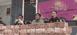 Kasus TIPIKOR Pengadaan Kapal Ghaib Eks Bupati Sumenep, Aktivis Anti Korupsi Jatim : Kejagung Perlu Turun Tangan